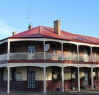 Brookton Club Hotel - Kawana Tourism