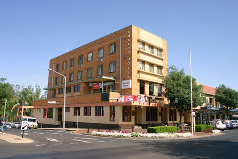 Amaroo Hotel - Kawana Tourism 2