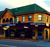 Queens Arms Hotel - Kawana Tourism