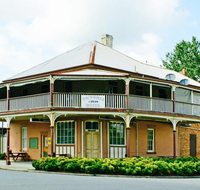 Victoria Hotel - Kawana Tourism