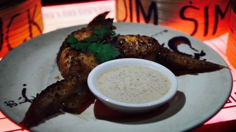 Uncle Ming's Bar - Kawana Tourism 0