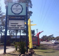 Settlers Inn Hotel - Kawana Tourism