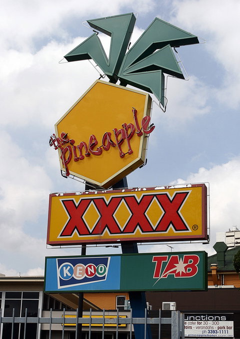 Pineapple Hotel - Kawana Tourism 0