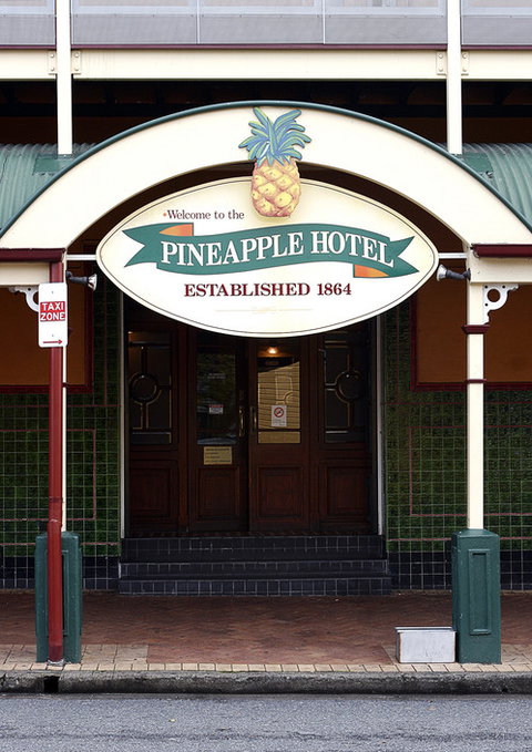 Pineapple Hotel - Kawana Tourism 2