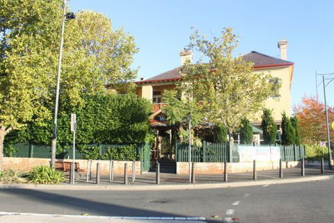 The Oriental Hotel - Kawana Tourism 0