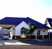 Port Hughes Tavern - Kawana Tourism