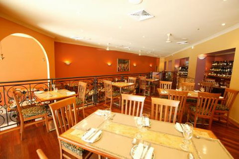 Marinades Indian Restaurant - Kawana Tourism 1