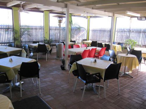 Aromas Of India Restaurant - Kawana Tourism 1