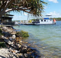 Tin Can Bay Yacht Club Bistro - Kawana Tourism