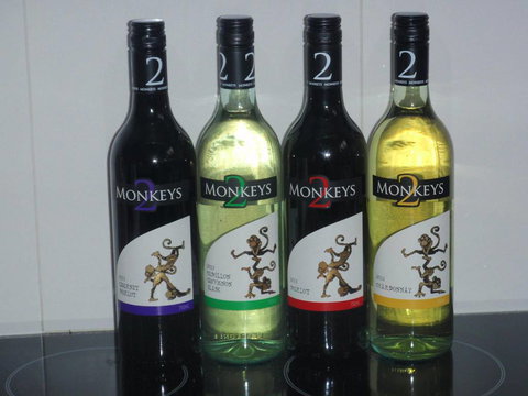 Islington Liquor - Kawana Tourism 2