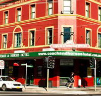 The Coach  Horses Hotel - Kawana Tourism