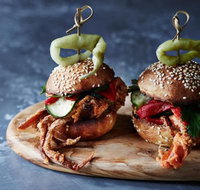 St Elmo Dining Room  Bar - Kawana Tourism