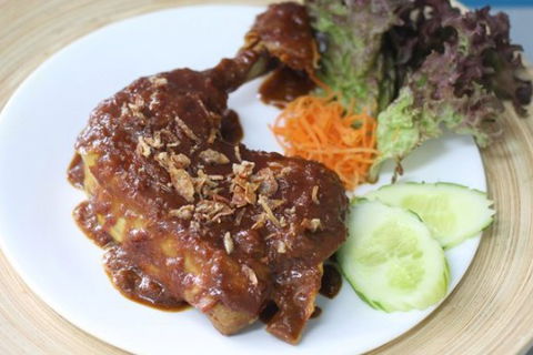 Betawi Indonesian Restaurant - Kawana Tourism 3