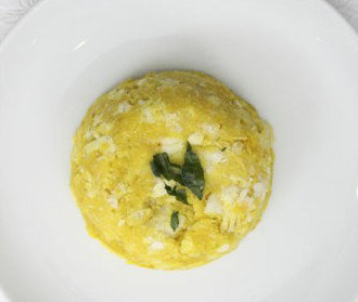 Blue Moon Restaurant - Kawana Tourism 0