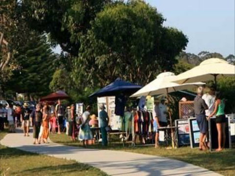 Art On The Path January - Kawana Tourism 0