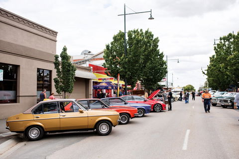Kyabram Bush Market - Kawana Tourism 1