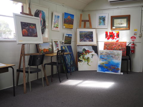 Open Studio Gallery - Kawana Tourism 1