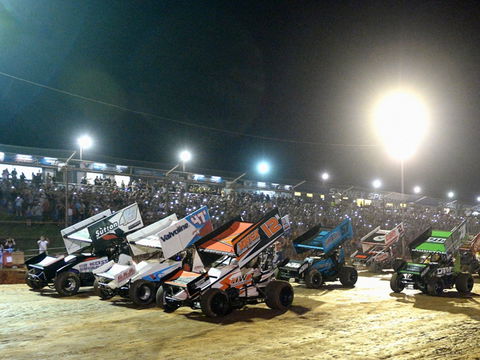 Valvoline Raceway's Opening Night - Kawana Tourism 1