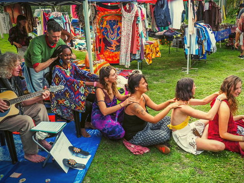 Byron Flea Market - Kawana Tourism 0