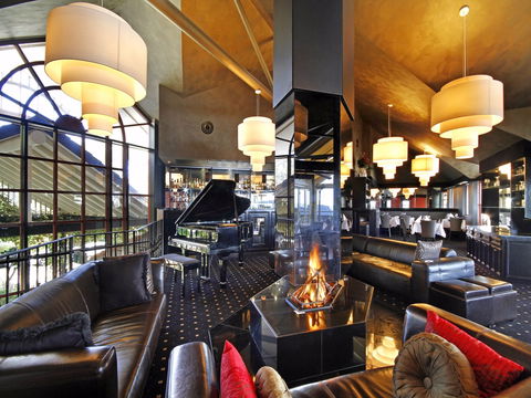 Christmas Celebration At Echoes Boutique Hotel - Kawana Tourism 1