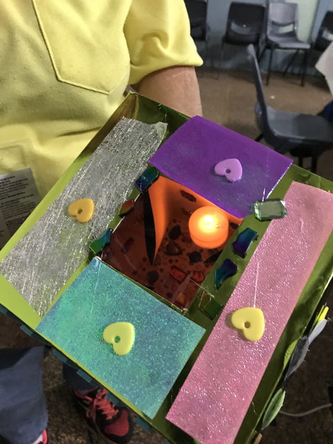 Online Live Streaming Class: Inclusive Arts - Make A Peep-hole Mystery World - Kawana Tourism 0