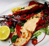 The Lighthouse Seafood Restaurant  Bar - Kawana Tourism