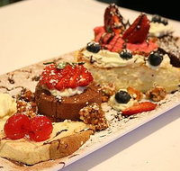Liana's Italian Restaurant - Kawana Tourism