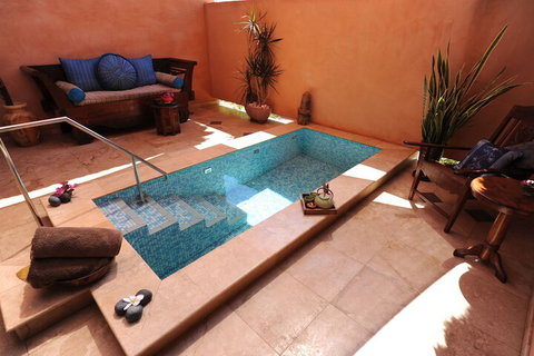 Bali Hai Resort & Spa - Kawana Tourism 3