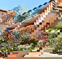 Mermaid Beach Park View Resort - Kawana Tourism