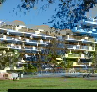 Sails Resort on Golden Beach - Kawana Tourism