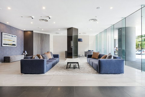 ULTIQA Air On Broadbeach - Kawana Tourism 6