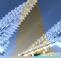 ULTIQA Air On Broadbeach - Kawana Tourism