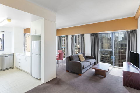 Riverside Apartments Melbourne - Kawana Tourism 3