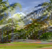 Broome Beach Resort - Kawana Tourism