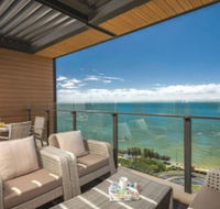 Oaks Redcliffe Mon Komo Suites - Kawana Tourism