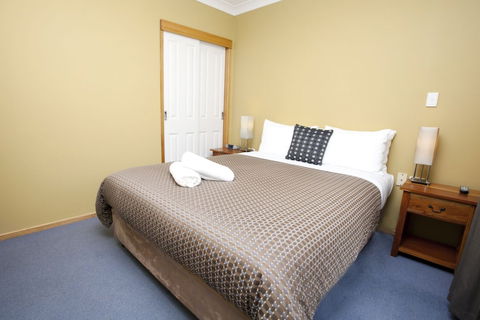 Bruny Island Escapes And Hotel Bruny - Kawana Tourism 4
