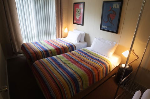 Bruny Island Escapes And Hotel Bruny - Kawana Tourism 3