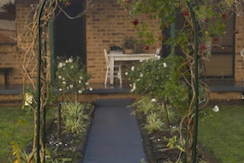 Talga Vines Vineyard Escape - Kawana Tourism 5