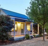 Alpine Valley Cottages - Kawana Tourism