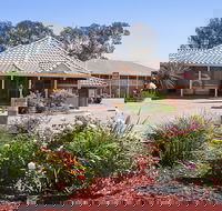 The Standpipe Golf Motor Inn - Kawana Tourism