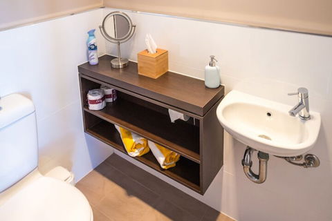 The Beach House At Bayside - Kawana Tourism 3