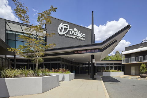 Quality Hotel Dickson - Kawana Tourism 4