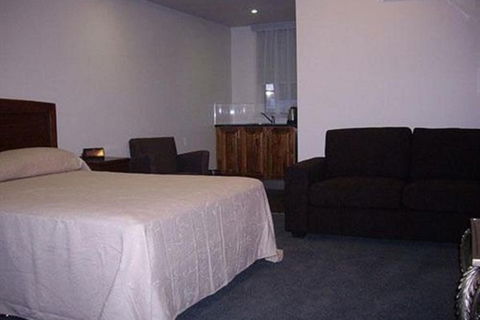 503 On Princes Drive - Kawana Tourism 7