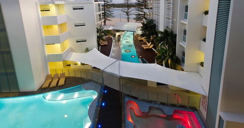 Rumba Beach Resort - Kawana Tourism 6