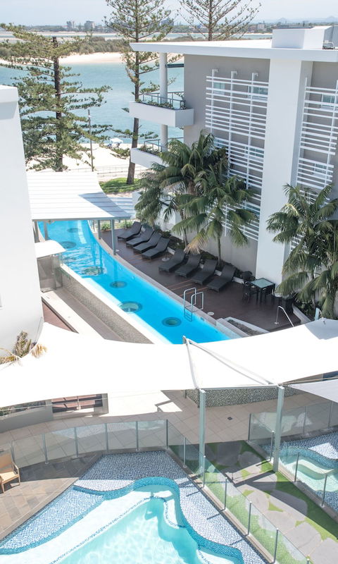 Rumba Beach Resort - Kawana Tourism 1