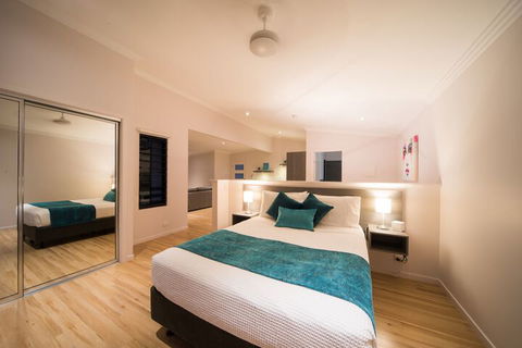 Seclude Rainforest Retreat - Kawana Tourism 4