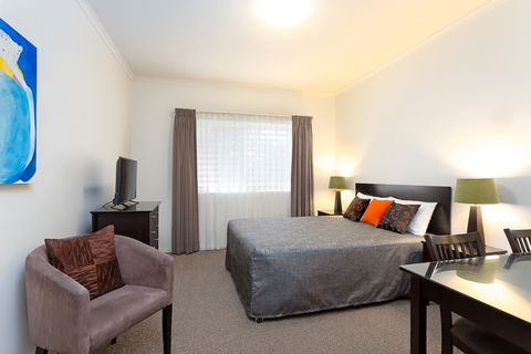 Redcliffe Motor Inn - Kawana Tourism 2