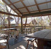 Jemby rinjah Eco Lodge - Kawana Tourism