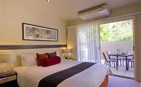 Falls Mountain Retreat - Kawana Tourism 6