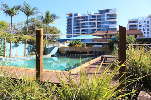 Broadwater Keys - Kawana Tourism 5